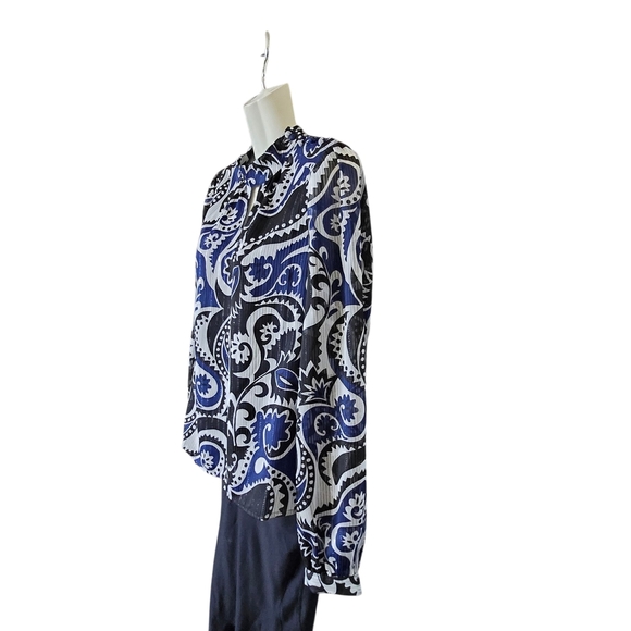 LOFT Black and Blue Patterned Blouse - Picture 3 of 8